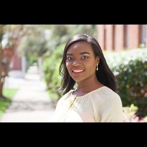 Meet Posh Ambassador, Alexis